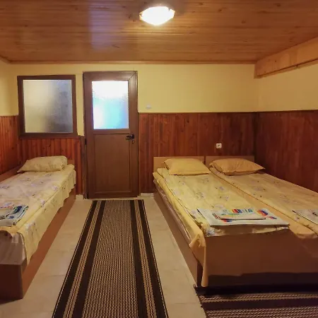 Case de vacanță комплекс петлето *